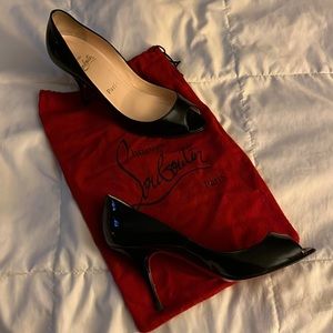 Christian Louboutin peep toe heals 7.5